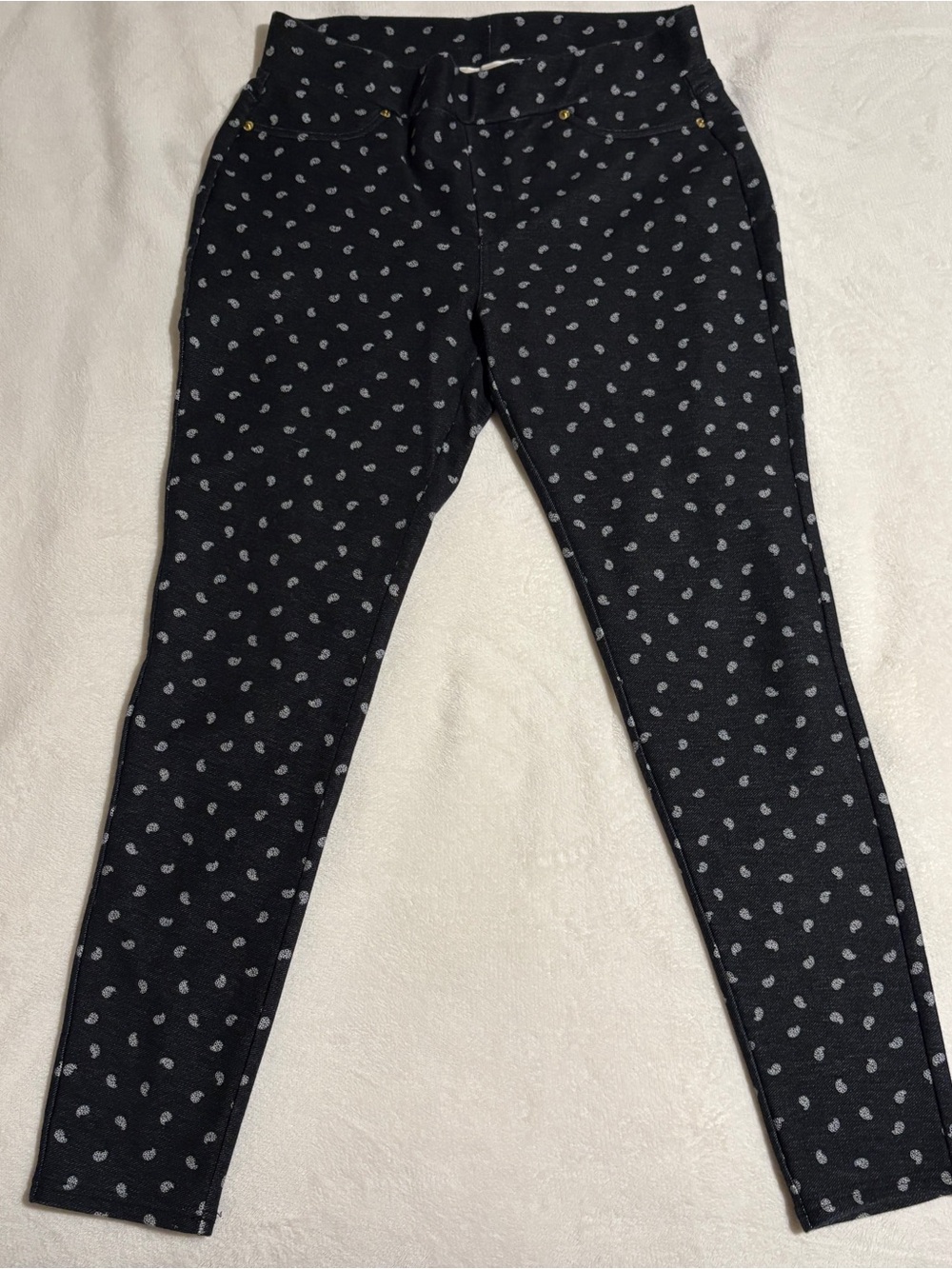 Black Paisley Print Skinny Pull On Pants Gold Hardware Boho Micro-Dot Indigo